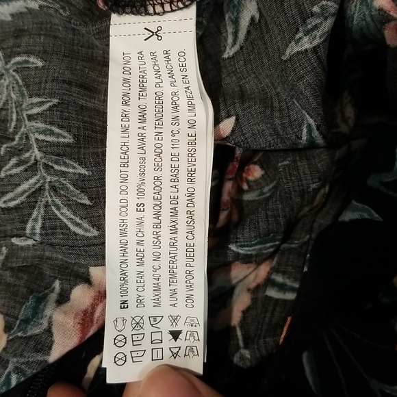 Faux Wrap Rose Maxi Skirt - Picture 7 of 7